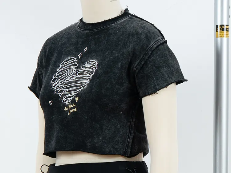 Cropped Heart Graphic T-Shirt with Raw-Edge Detail